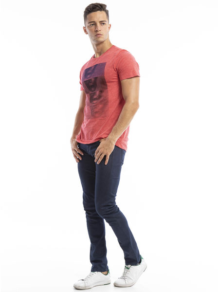 T-Shirt Estampada (+ Cores)